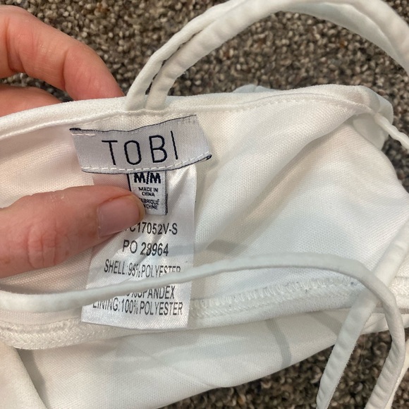 White crop top - Picture 3 of 3